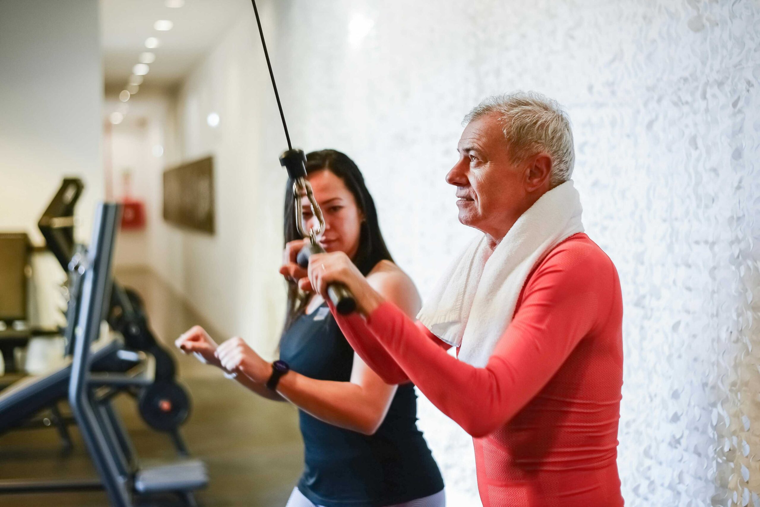 How to Choose Senior Fitness Trainers